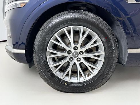 Used 2024 Genesis GV80 2.5T image 13