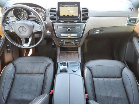 Used 2019 Mercedes-Benz GLS 450 4MATIC image 19