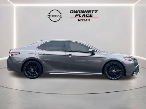 Used 2022 Toyota Camry XSE FWD image 25