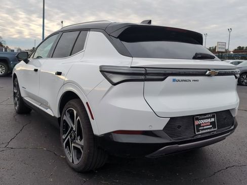 New 2025 Chevrolet Equinox EV LT w/ Convenience Package II image 5