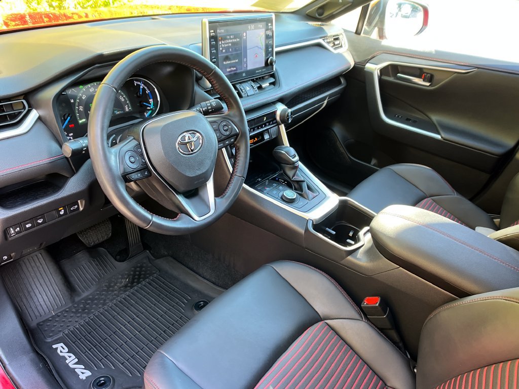 Certified 2022 Toyota RAV4 XSE w/ Weather Package AWD/4WD image 10