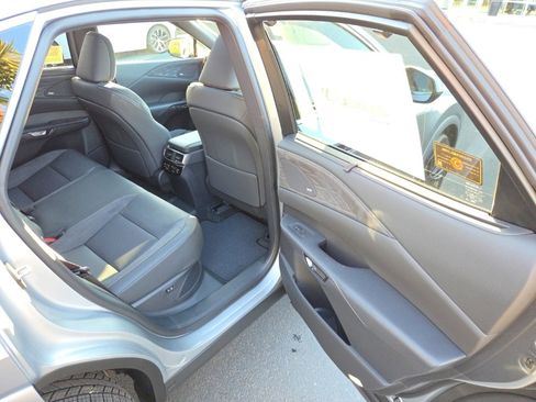 New 2026 Lexus RX 450h AWD image 17