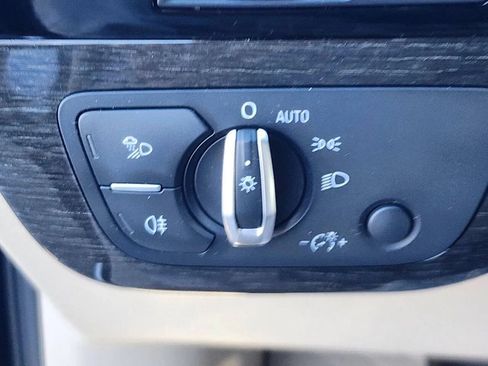 Used 2019 Audi Q7 3.0T Premium Plus w/ Premium Plus Package AWD/4WD image 21