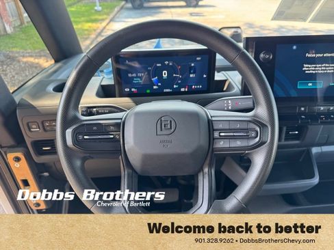 Used 2024 Chevrolet Brightdrop 600 w/ Commercial Equipment Package AWD/4WD image 15