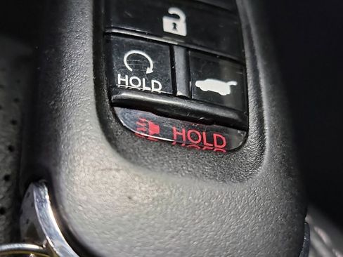Certified 2024 Honda HR-V EX-L image 32