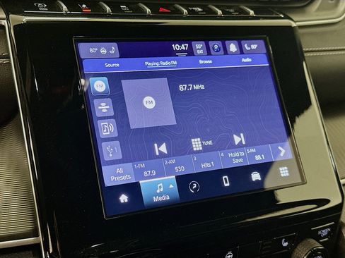 Used 2025 Jeep Grand Cherokee Altitude AWD/4WD image 21