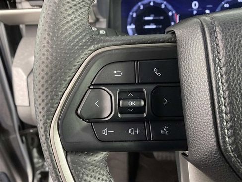 Used 2024 Toyota Tacoma Trailhunter image 17