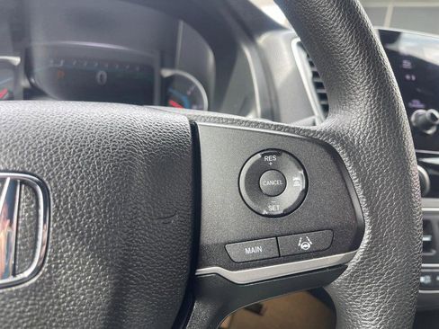 Used 2022 Honda Pilot Sport image 25