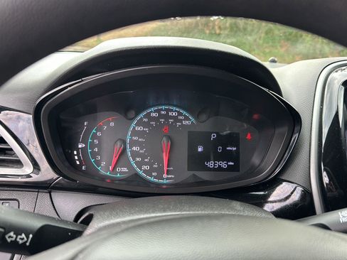 Used 2019 Chevrolet Spark LT image 20