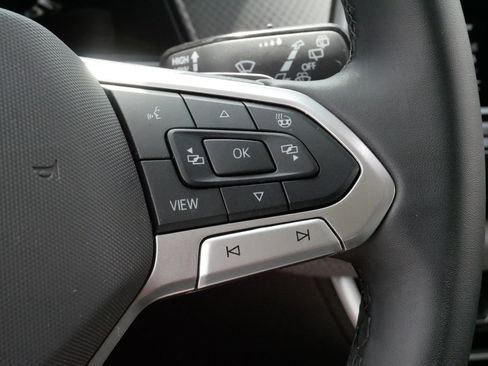 Certified 2026 Volkswagen Atlas Peak Edition AWD/4WD image 25