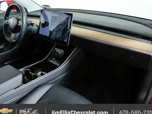 Used 2018 Tesla Model 3 Long Range RWD image 22
