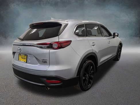 Used 2023 MAZDA CX-9 Touring Plus AWD/4WD image 4