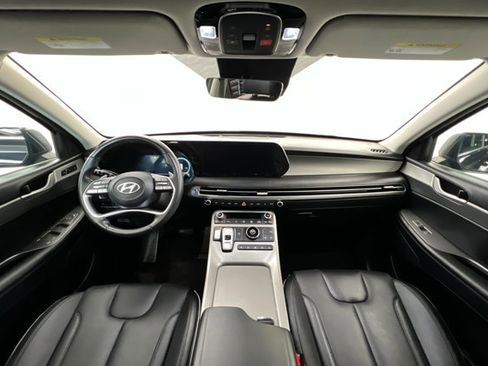 Used 2024 Hyundai Palisade SEL w/ Premium Package image 9