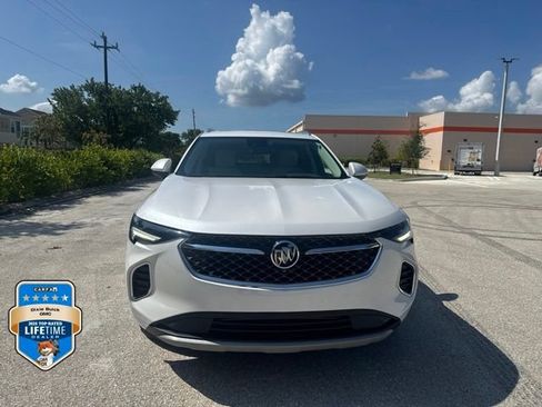 Used 2023 Buick Envision Avenir FWD image 2