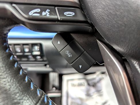 Used 2019 Subaru Crosstrek Hybrid w/ Moonroof Package w/Navigation image 21