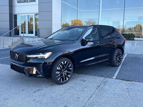 New 2026 Volvo XC60 B5 Ultra w/ Climate Package image 1