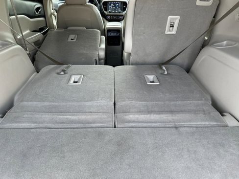 Certified 2023 GMC Acadia Denali w/ Denali Technology Package image 17