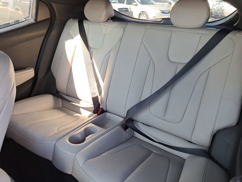 Used 2020 Hyundai Veloster Turbo Ultimate image 10