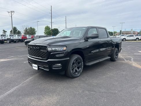 New 2026 RAM 1500 Express AWD/4WD image 3