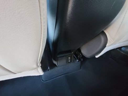 Used 2024 Buick Encore GX Sport Touring FWD image 29