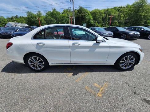 Used 2017 Mercedes-Benz C 300 4MATIC Sedan image 3