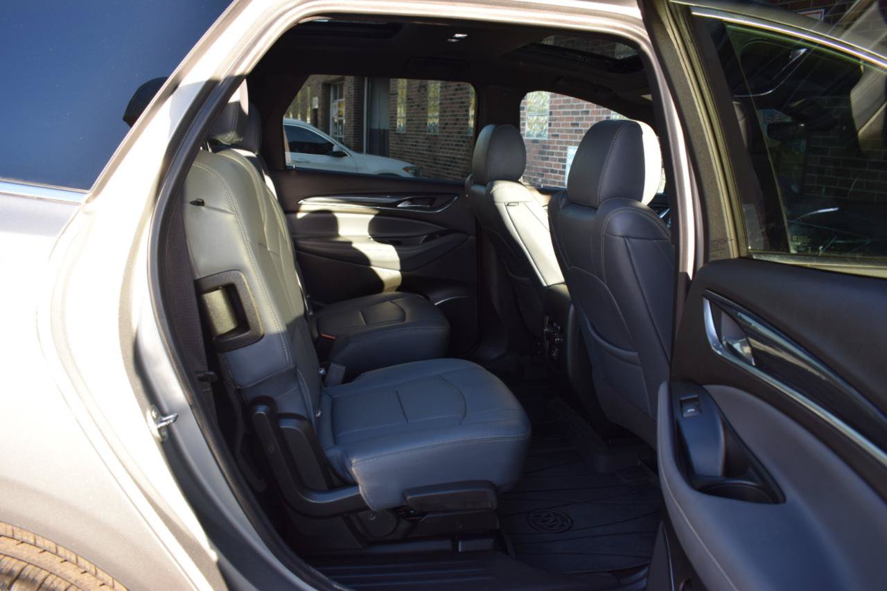 Used 2024 Buick Enclave Essence w/ Experience Buick Package FWD image 36