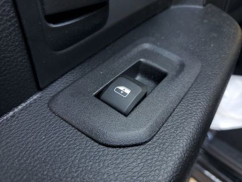 New 2025 RAM 2500 Tradesman AWD/4WD image 17