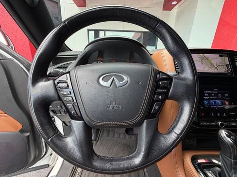 Used 2021 INFINITI QX80 Sensory w/ All-Season Package AWD/4WD image 13