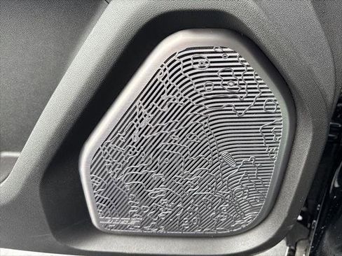 New 2025 GMC Hummer EV 3X image 23