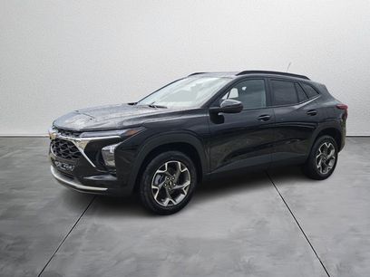 New 2025 Chevrolet Trax LT w/ Driver Confidence Package