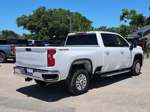 Used 2025 Chevrolet Silverado 2500 LT w/ Convenience Package AWD/4WD image 39
