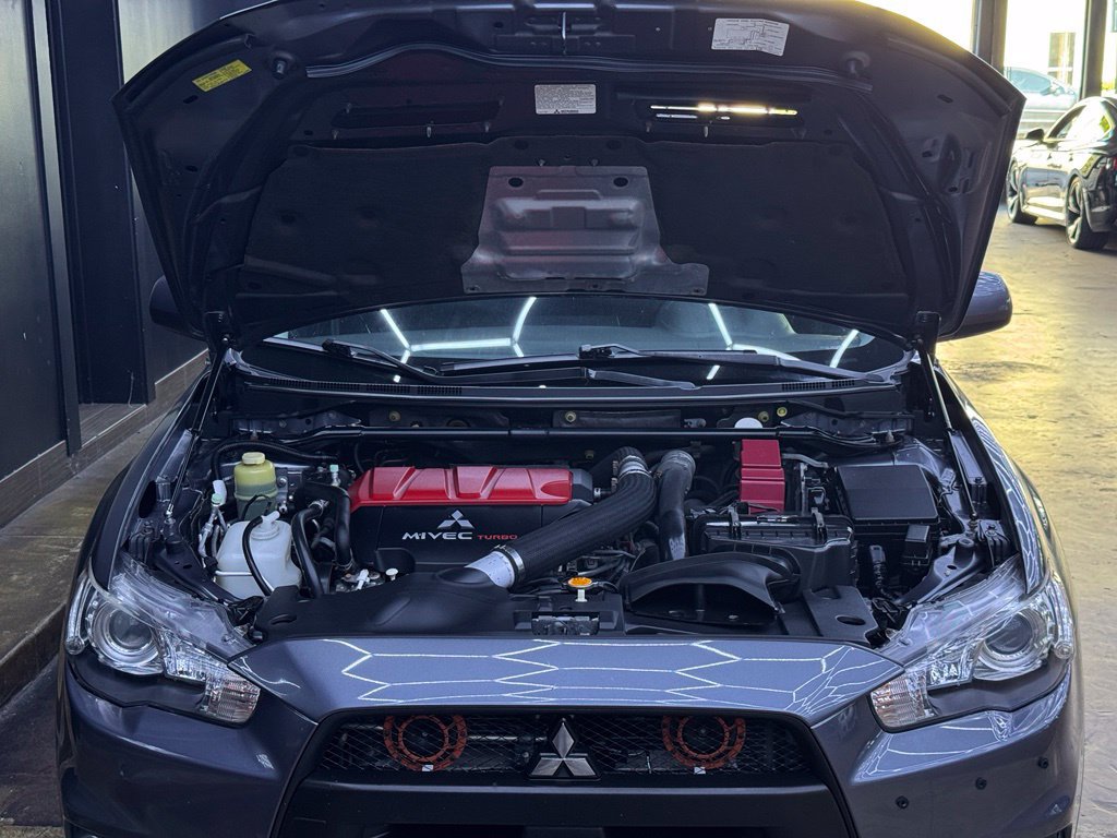Used 2010 Mitsubishi Lancer Evolution SE AWD/4WD image 18