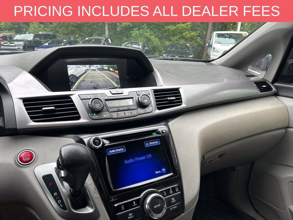 Used 2016 Honda Odyssey Touring Elite image 12