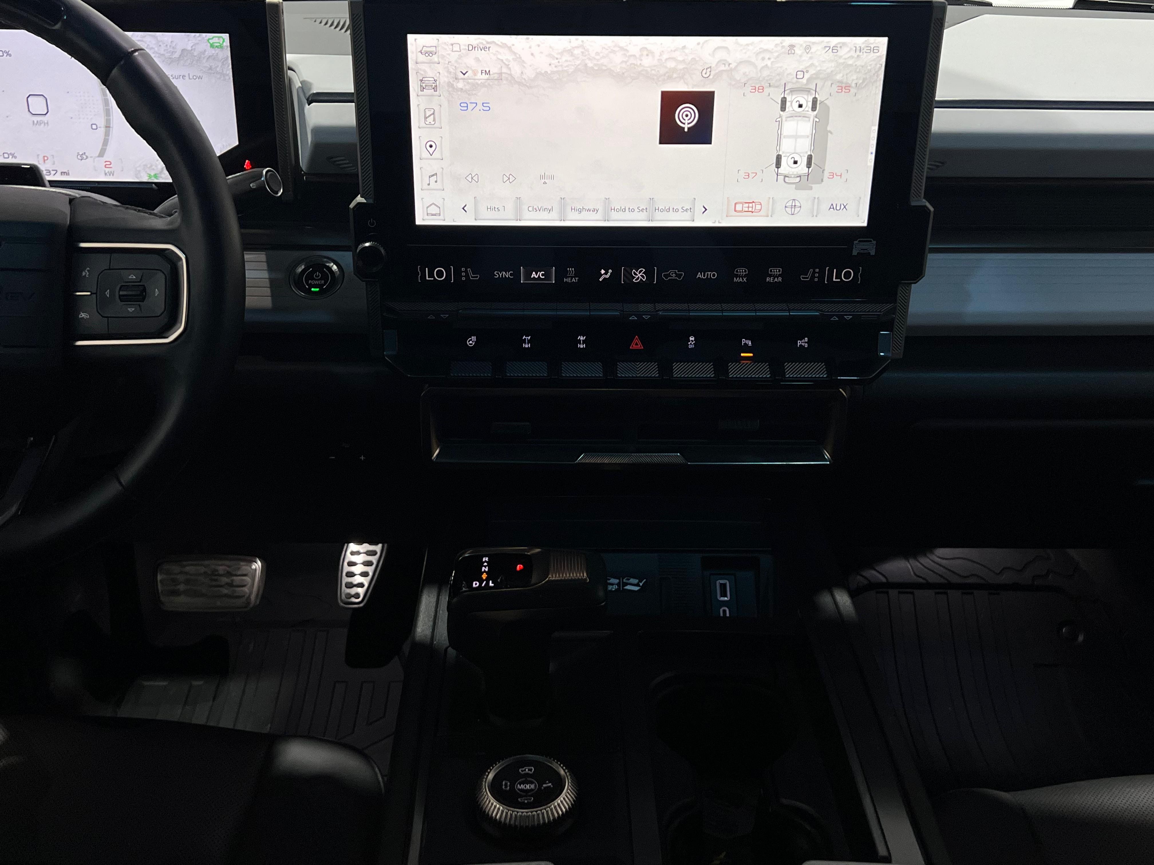 Used 2024 GMC Hummer EV 2X w/ Extreme Off-Road Package AWD/4WD image 19