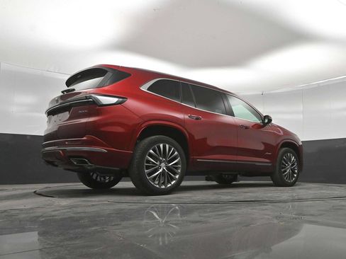 New 2026 Buick Enclave Avenir w/ Super Cruise Package AWD/4WD image 38