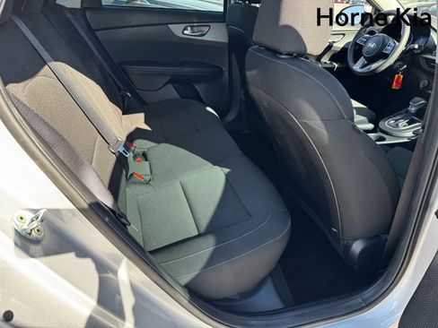 Used 2021 Kia Forte LXS image 28