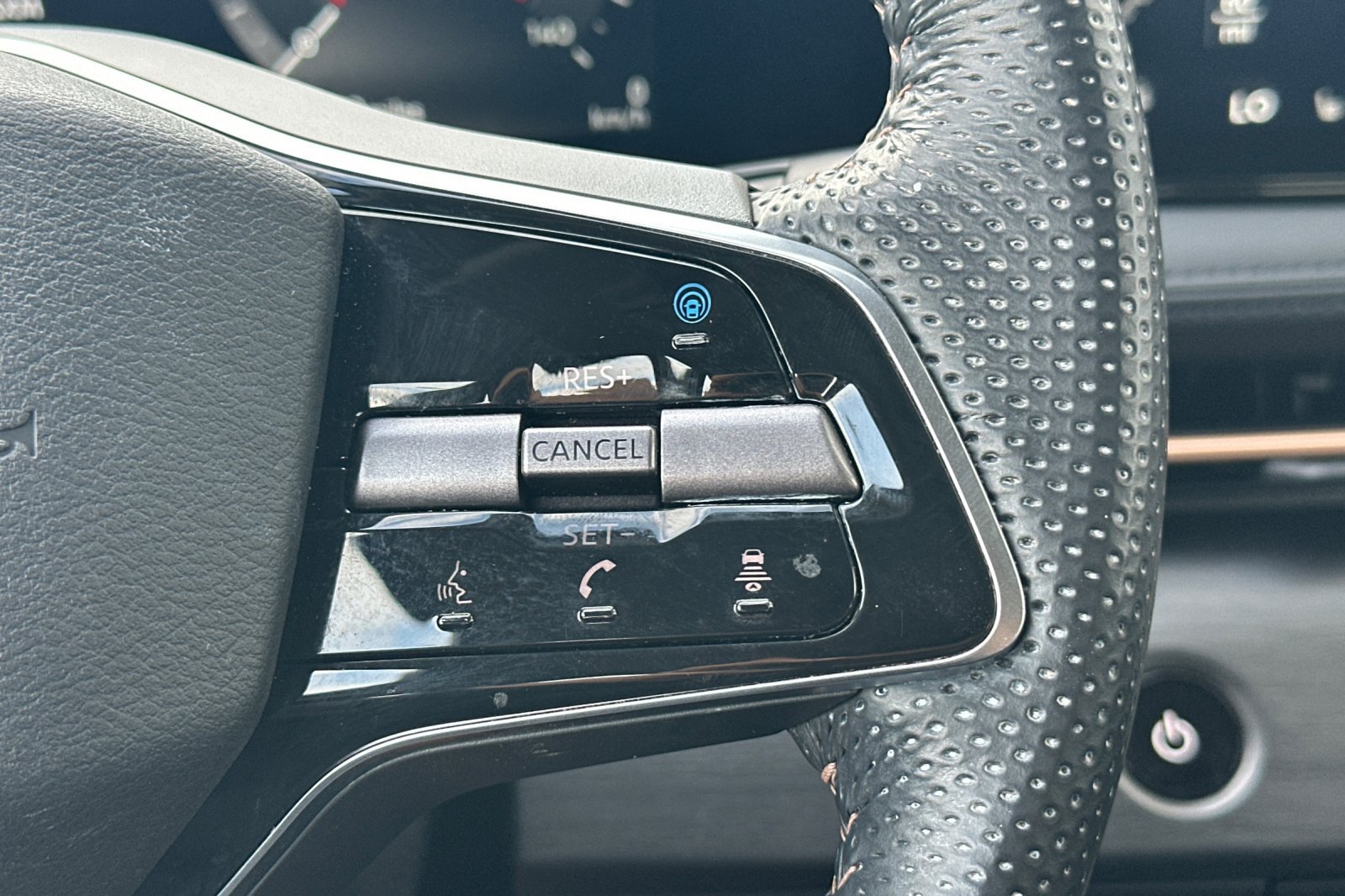 Certified 2024 Nissan Ariya FWD image 29