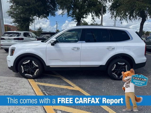 Used 2025 Kia Telluride S FWD image 2