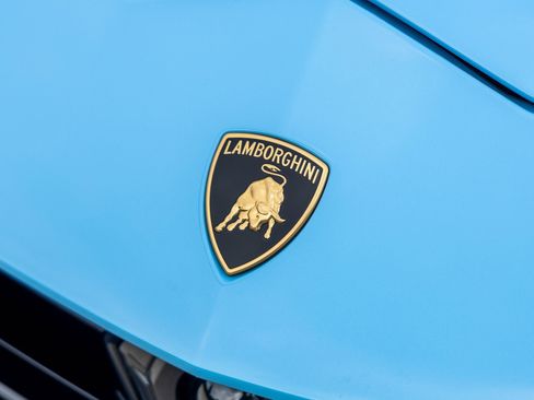 Used 2024 Lamborghini Urus S image 16