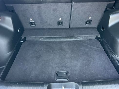 Used 2019 Jeep Cherokee Altitude image 17