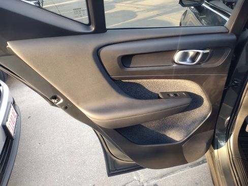 New 2026 Volvo XC40 B5 Ultra w/ Climate Package image 14