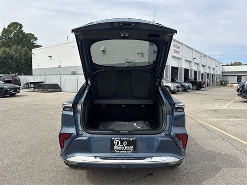 New 2026 Buick Envista Avenir image 22