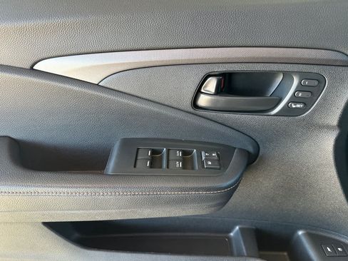 Used 2023 Honda Passport TrailSport image 12