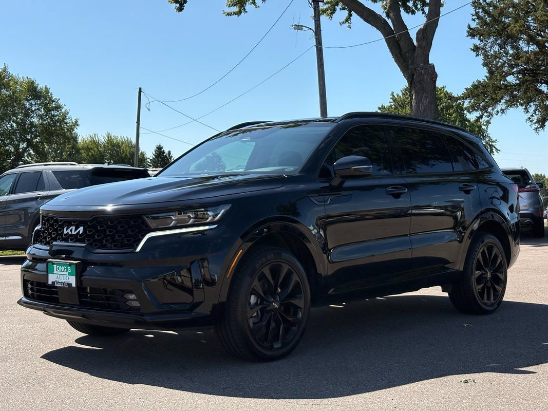 Used 2023 Kia Sorento SX AWD/4WD image 4