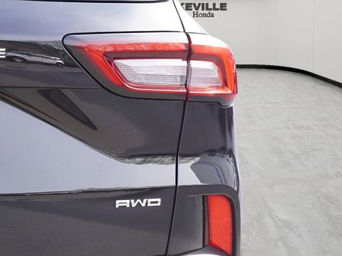 Used 2025 Ford Escape ST-Line image 8