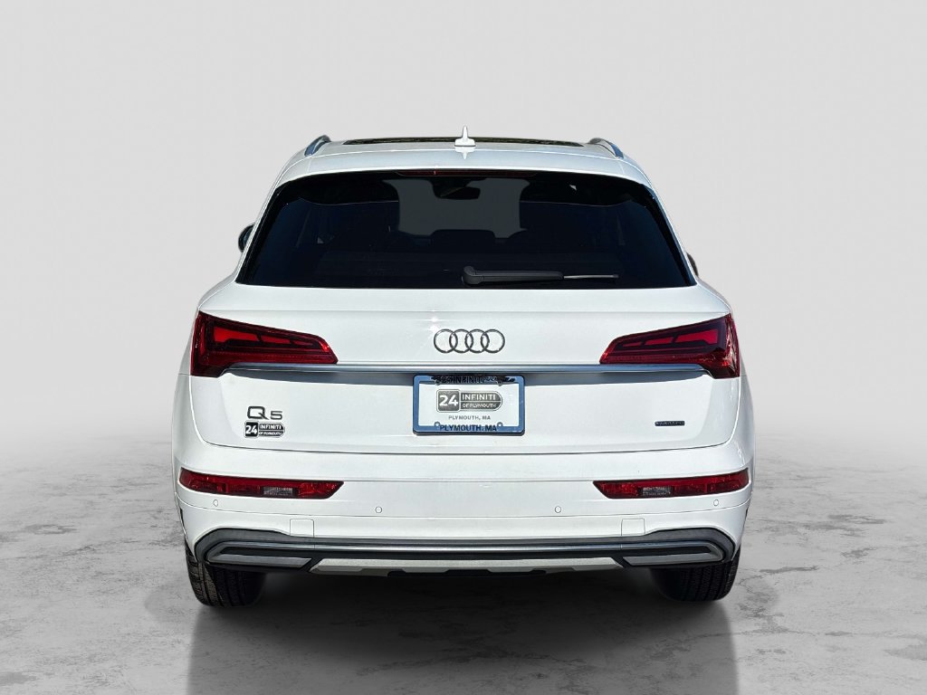 Used 2021 Audi Q5 2.0T Premium w/ Convenience Package AWD/4WD image 4
