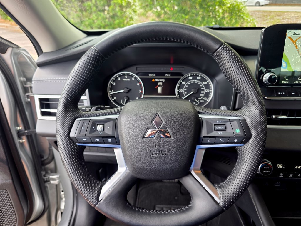 Used 2023 Mitsubishi Outlander SE FWD image 22