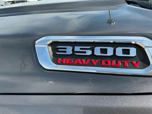Used 2022 RAM 3500 Tradesman AWD/4WD image 16