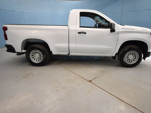 Used 2025 Chevrolet Silverado 1500 W/T w/ Trailering Package AWD/4WD image 33