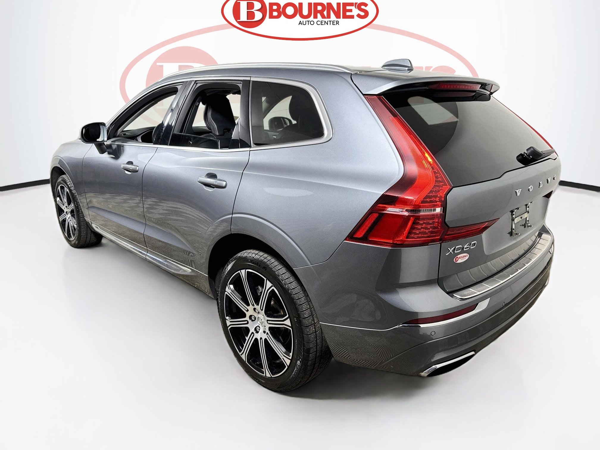 Used 2021 Volvo XC60 T5 Inscription AWD/4WD image 10